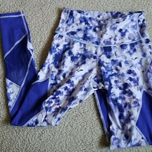 PRICE DROP High waisted printed mesh leggings